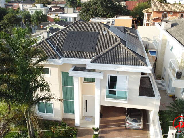 Casa para Venda em Santana de Parnaíba - 3