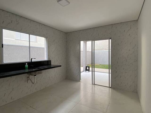 Casa para Venda em Jandira - 3