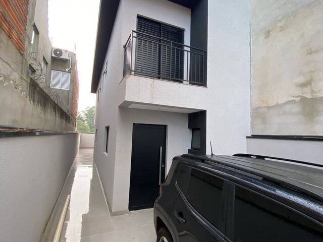 Casa para Venda em Jandira - 2