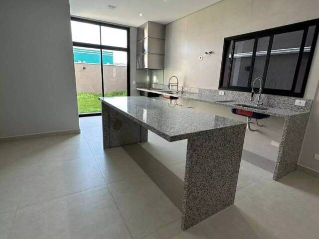 #296 - Casa para Venda em Santana de Parnaíba - SP - 3