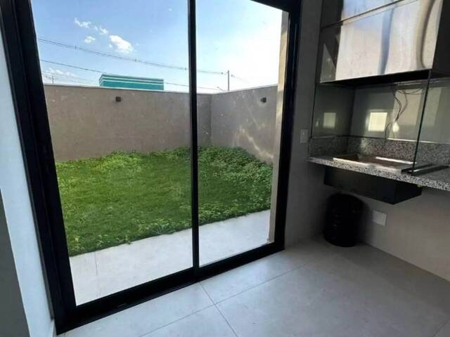 #296 - Casa para Venda em Santana de Parnaíba - SP - 2