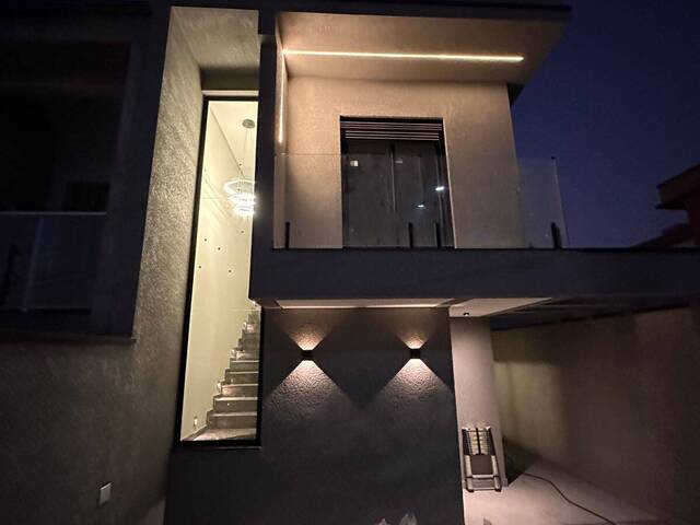 #323 - Casa para Venda em Santana de Parnaíba - SP - 1