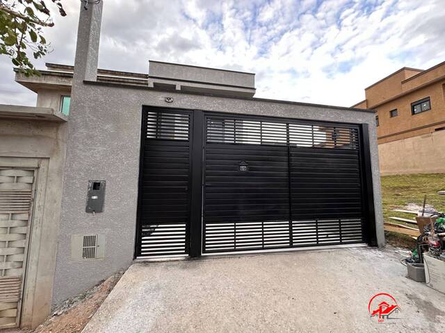 Casa para Venda em Santana de Parnaíba - 4