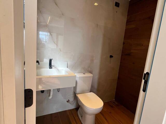 #371 - Casa para Venda em Santana de Parnaíba - SP - 3