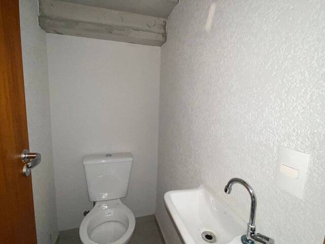 Casa para Venda em Cotia - 4