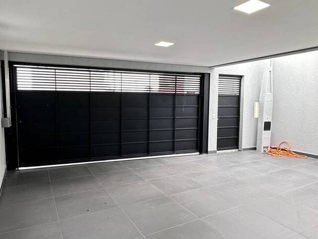 Casa para Venda em Indaiatuba - 2