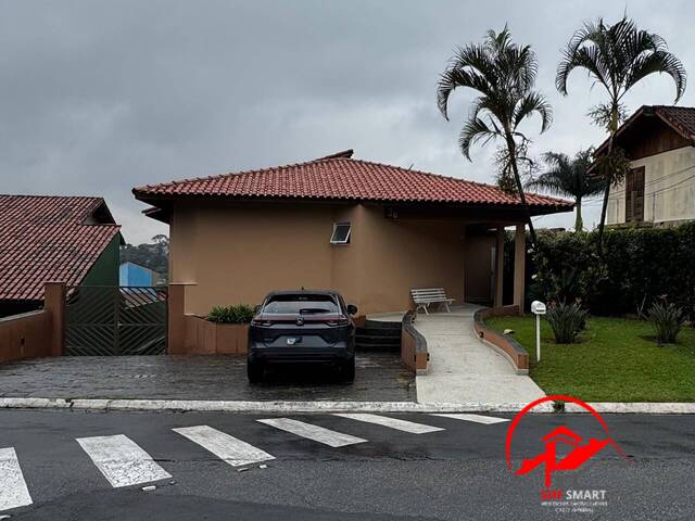 Casa para Venda em Jandira - 2