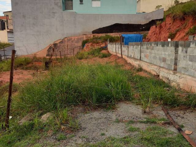 Área para Venda em Jandira - 2