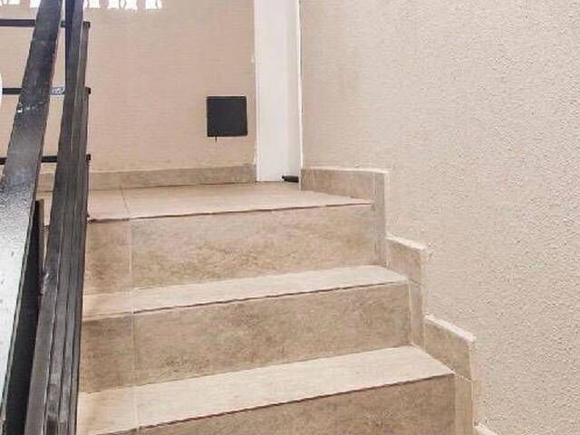 Kitnet para Locação em Jandira - 4