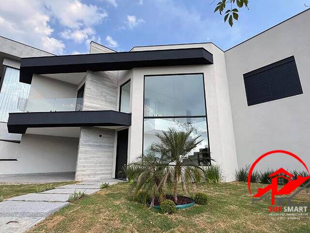 Casa para Venda em Santana de Parnaíba - 2