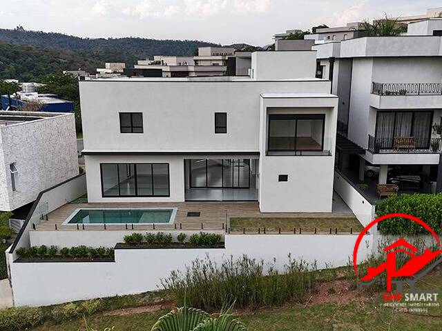 Casa para Venda em Santana de Parnaíba - 3