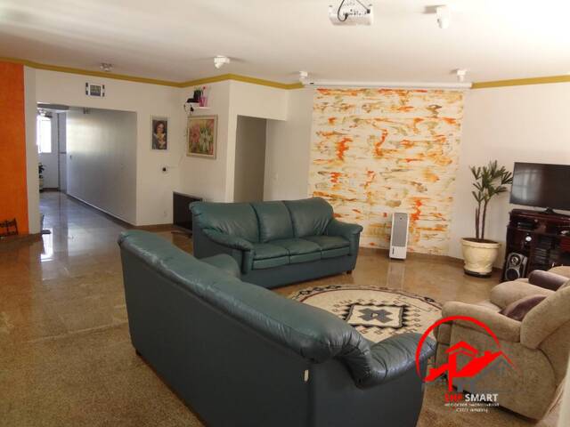 Casa para Venda em Jandira - 2