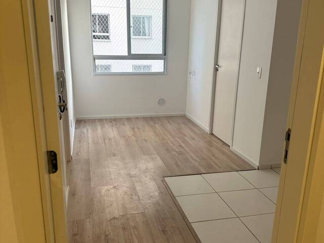 Apartamento para Locação em Carapicuíba - 2