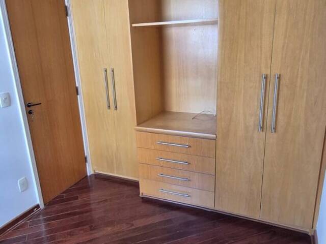 Apartamento para Venda em Barueri - 4