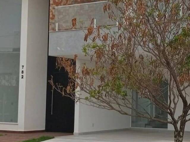 Casa para Venda em Votorantim - 2