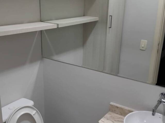 Sala para Venda em Cotia - 4