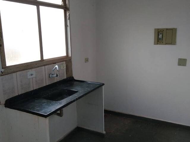 Apartamento para Venda em Santana de Parnaíba - 3