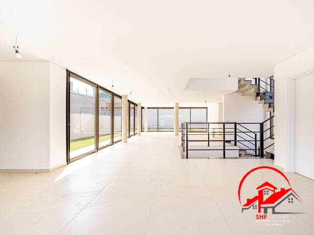 Casa para Venda em Santana de Parnaíba - 4