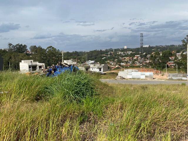 Terreno para Venda em Jandira - 5