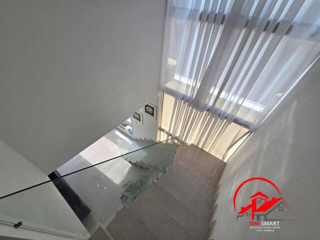 Casa para Venda em Santana de Parnaíba - 3