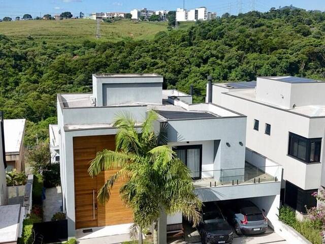 Casa para Venda em Santana de Parnaíba - 3