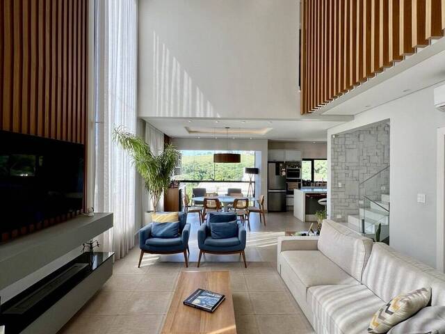 Casa para Venda em Santana de Parnaíba - 5