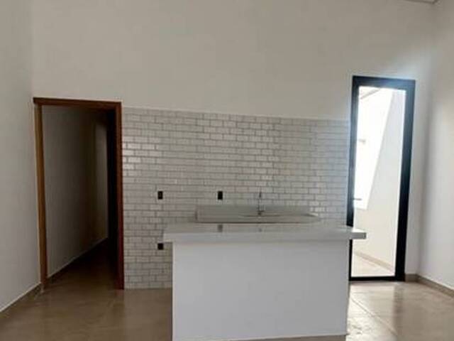 Casa para Venda em Sorocaba - 3