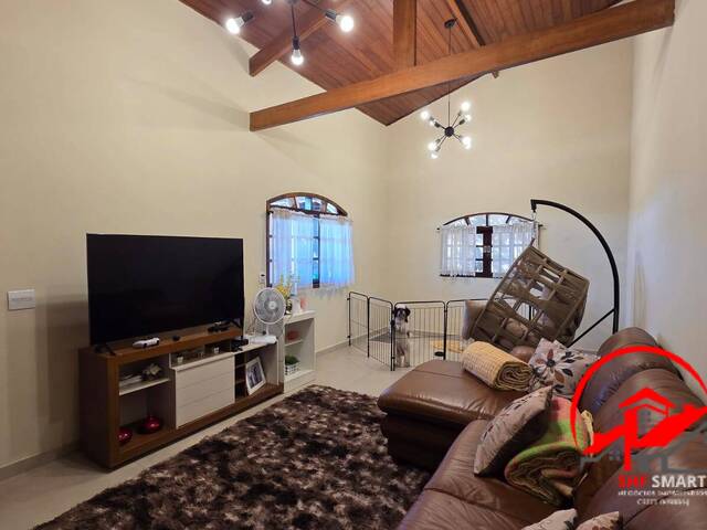 Casa para Venda em Santana de Parnaíba - 5