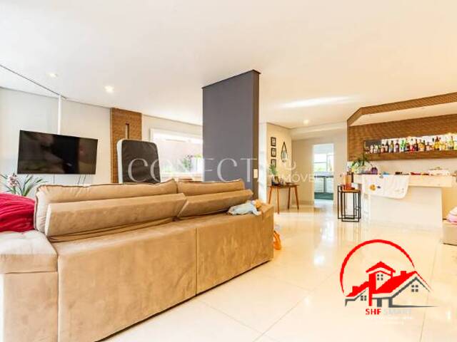 Casa para Venda em Santana de Parnaíba - 2