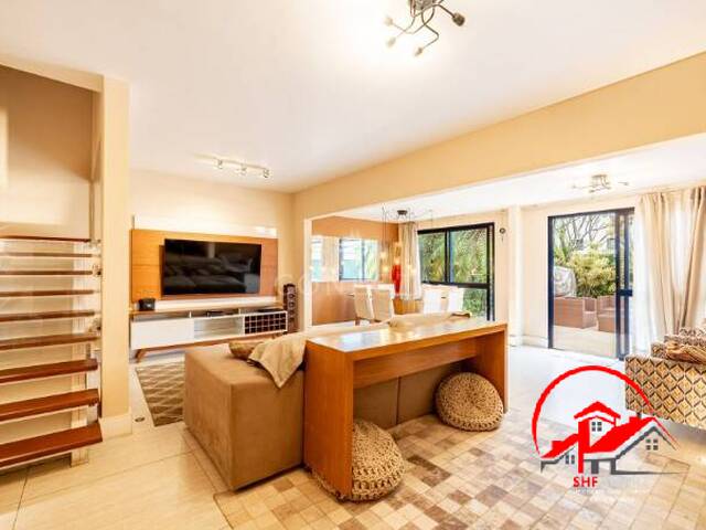 Casa para Venda em Santana de Parnaíba - 4